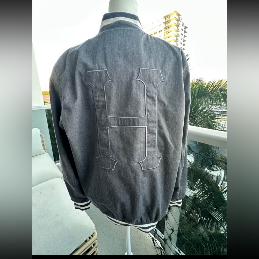 HUF Worldwide Men’s varsity style jacket size Large - Picture 4 of 8